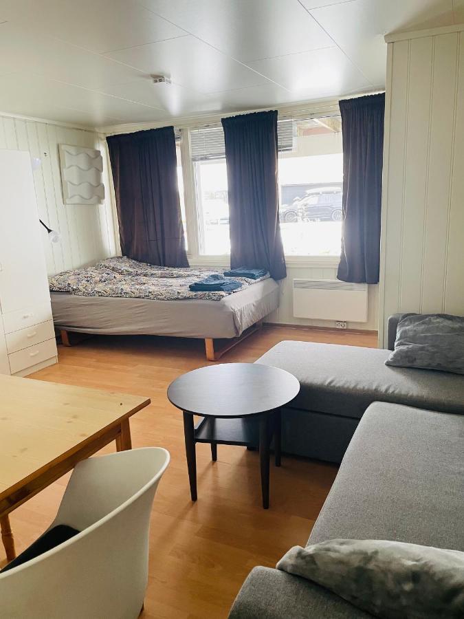 Aurora Apartment Very Close To Fjellheisen Tromsø Eksteriør bilde